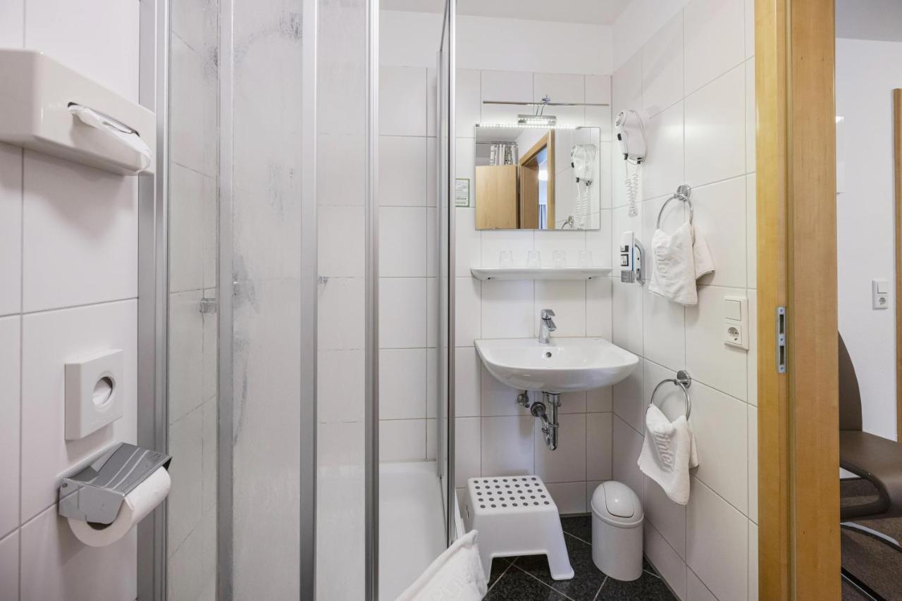 Hotel Guenter Лентинг Экстерьер фото