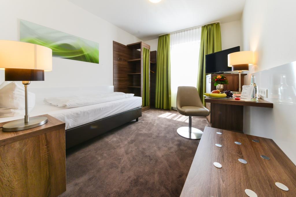 Hotel Guenter Лентинг Экстерьер фото
