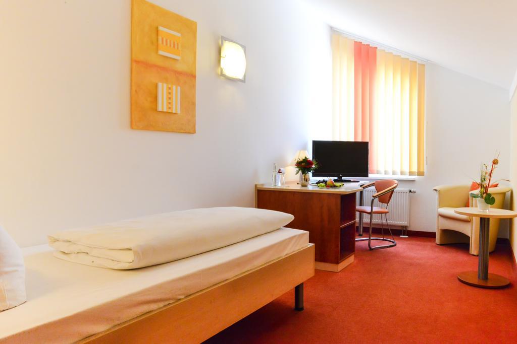 Hotel Guenter Лентинг Экстерьер фото